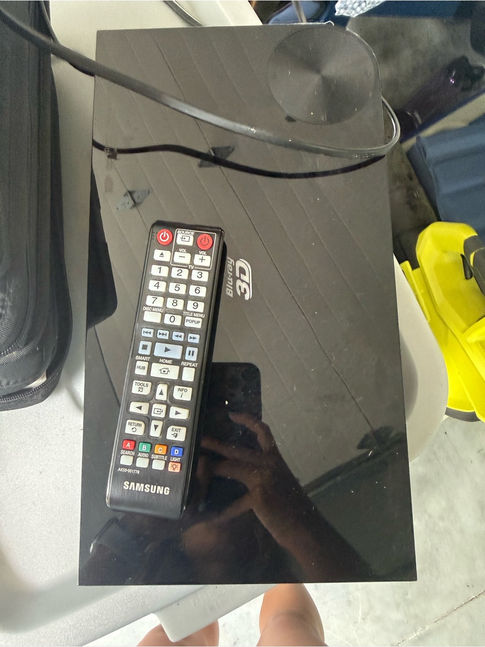 Samsung Black Gloss Media Player with Remote